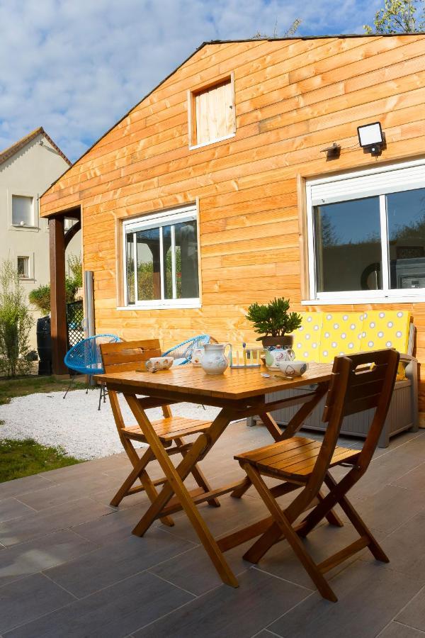 Un Chalet A Caen Exterior foto