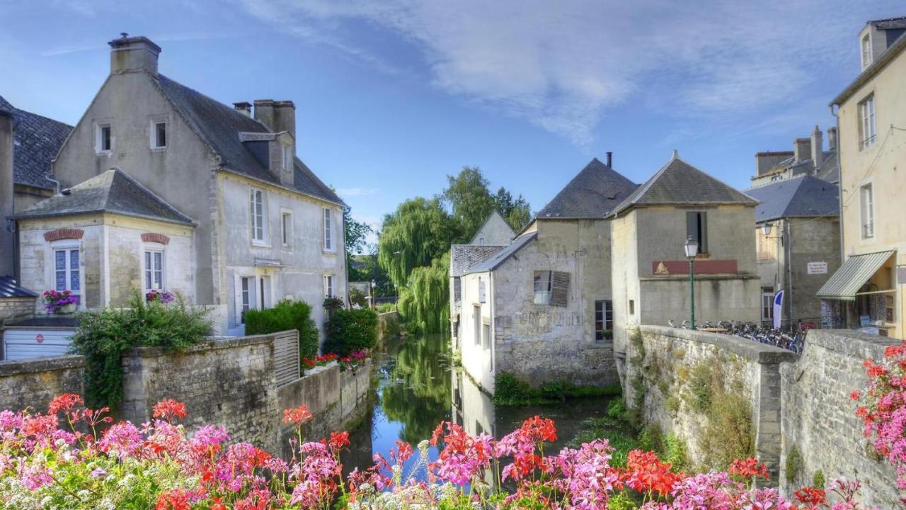 Un Chalet A Caen Exterior foto